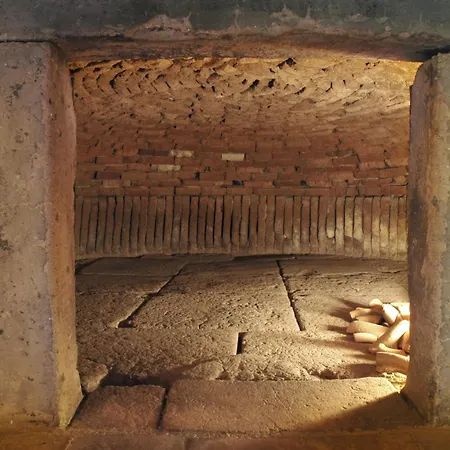 Отель Colle Etrusco Salivolpi