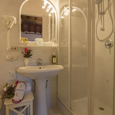 Colle Etrusco Salivolpi 3* Кастелина ин Шианти